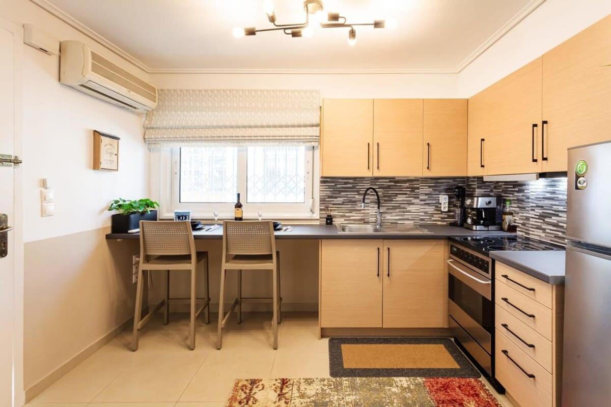 Kalamata Lime Studio - Cozy Gem With Private Parking Exterior foto
